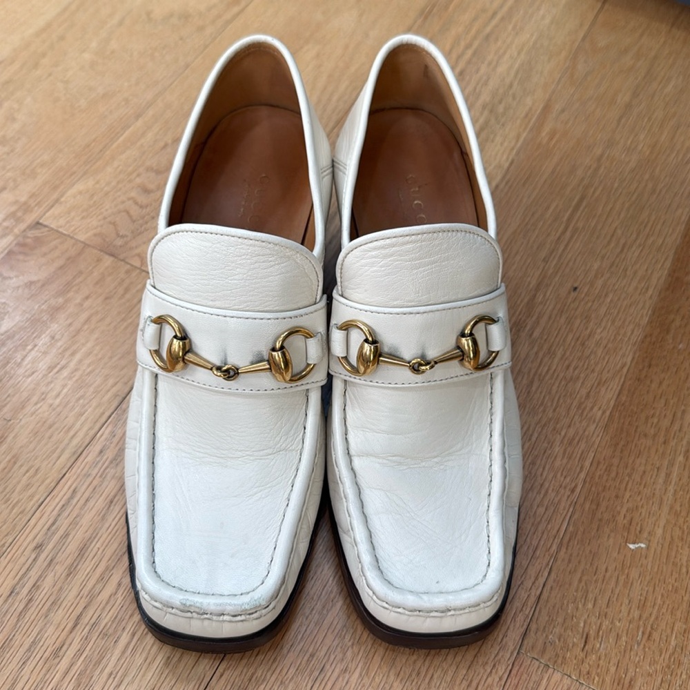 Gucci heeled loafer